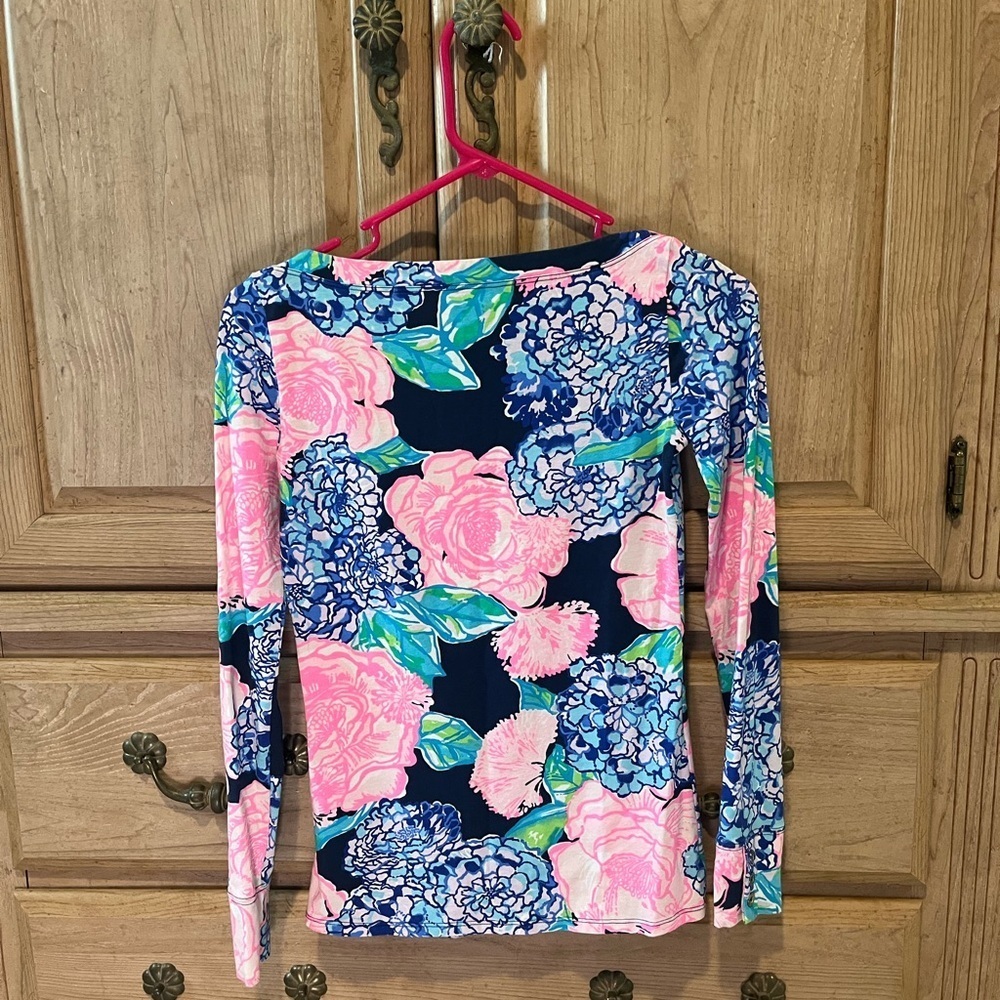 Lilly Pulitzer Aleah Top “Hey Hey Bouquet”, Size XXS. High Tide Navy. Pink/blue - Picture 10 of 12